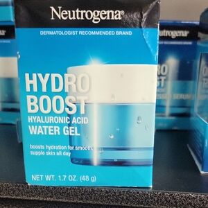 Neutrogena Hydro Boost Gel with Blue Packaging